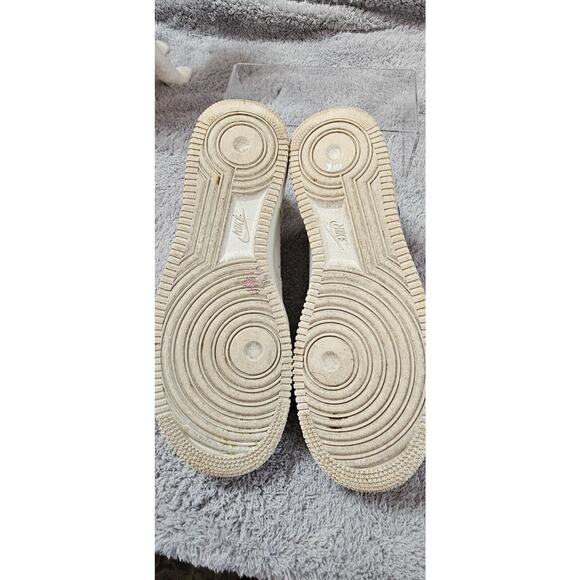 Nike Air Force 1 DX2348-100 Size MEns 10.5 Womens 12 EU 42.5 Sneakers GUC '07 SE - Picture 11 of 11